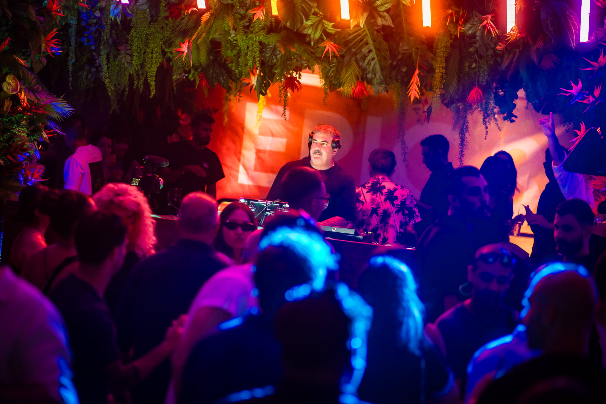 WET Deck Republik Club Paradiso gallery 1