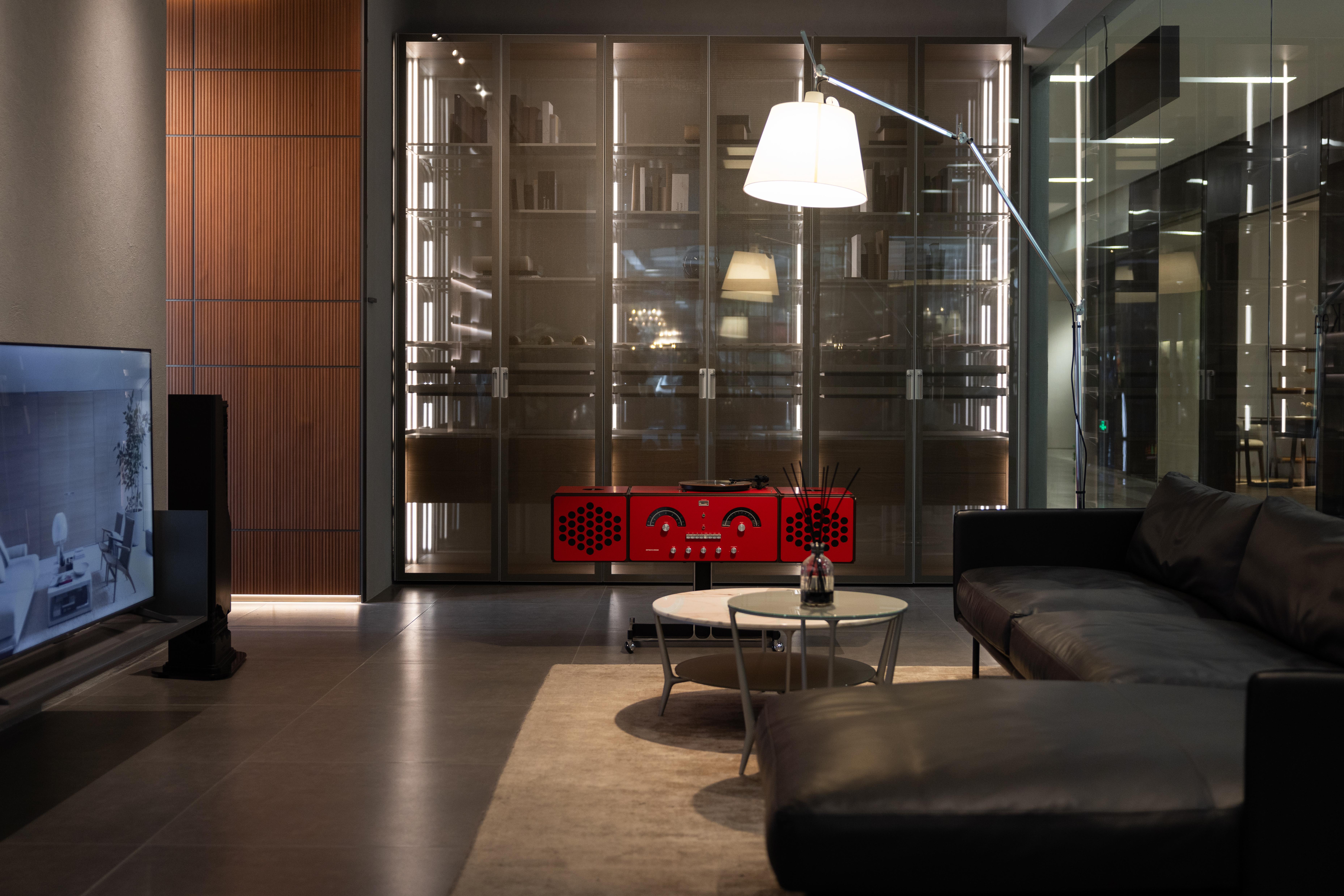 Lifestyle collection in a warm residential space with fireplace